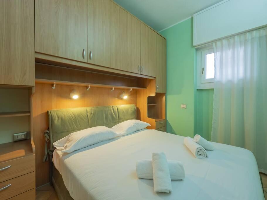Apartment Youhosty - Paul Valery 3 Mailand